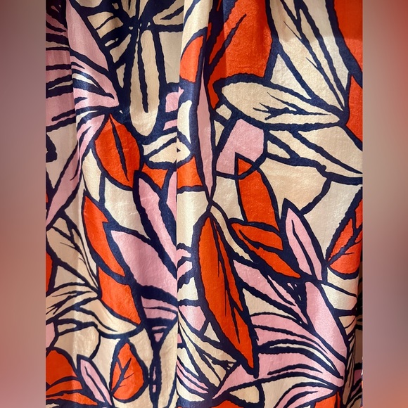 Dress size S - Picture 2 of 3